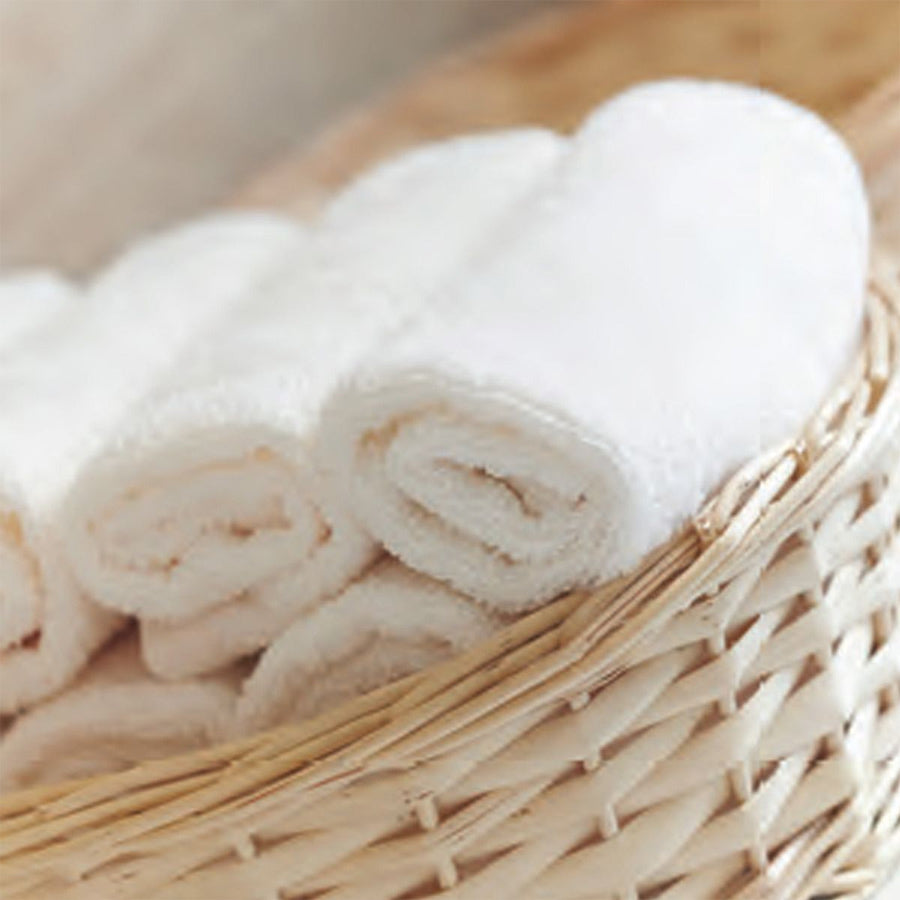 White 400 GSM Face Cloths