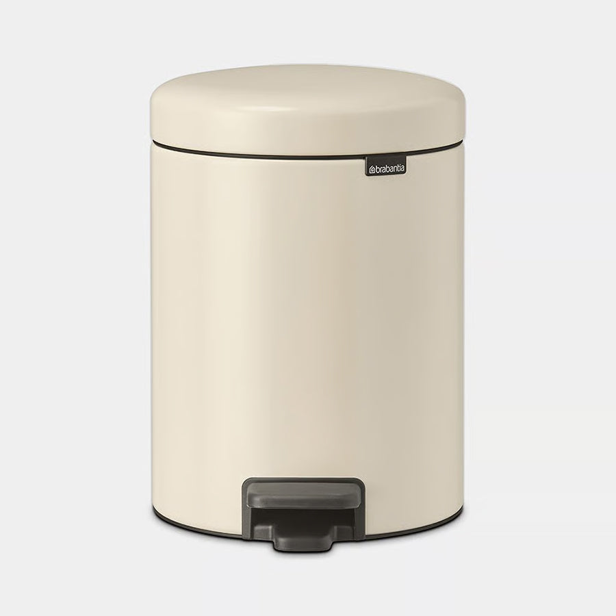 Brabantia 5 Litre Soft Beige NewIcon Pedal Bin