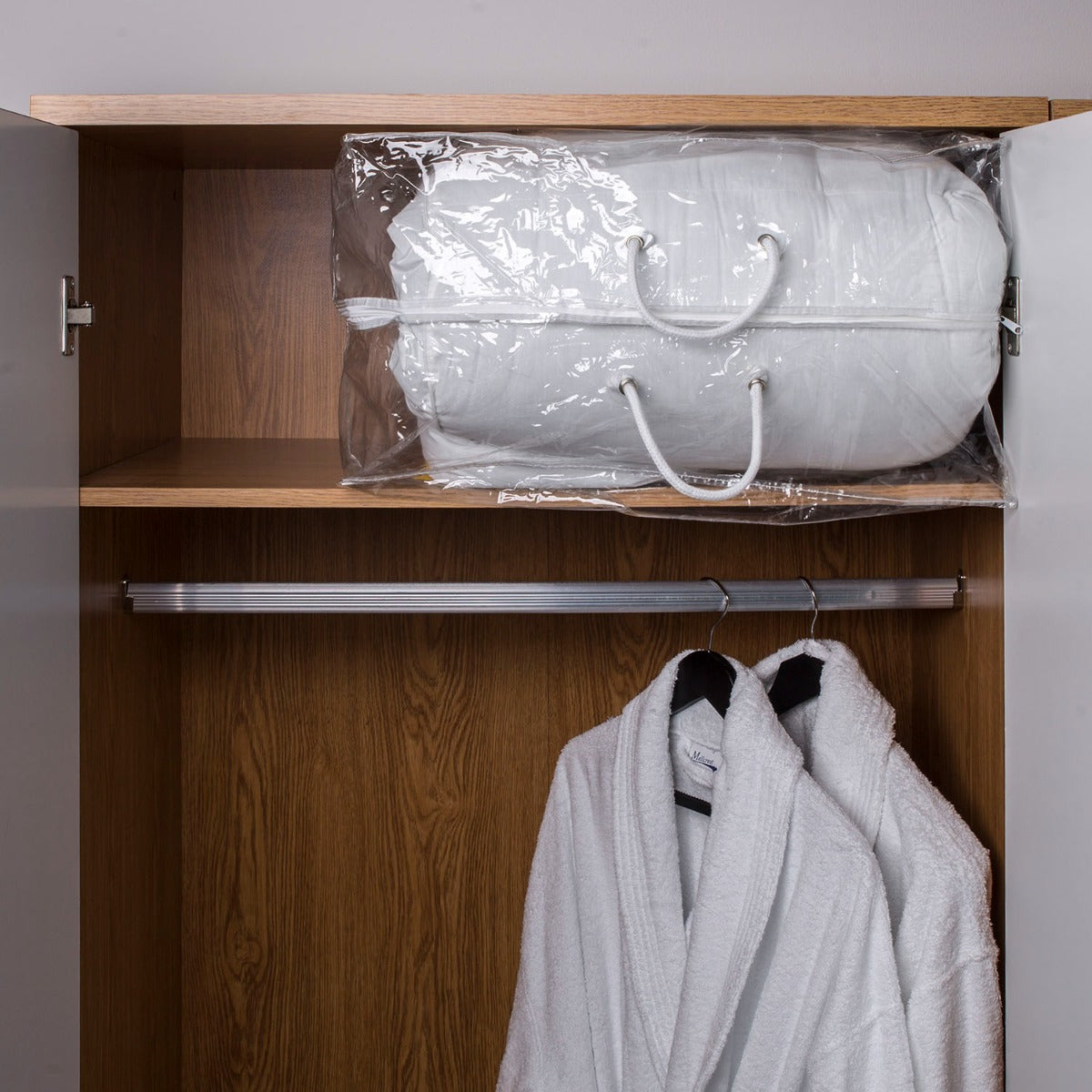 Duvet Storage Bag With White Zip