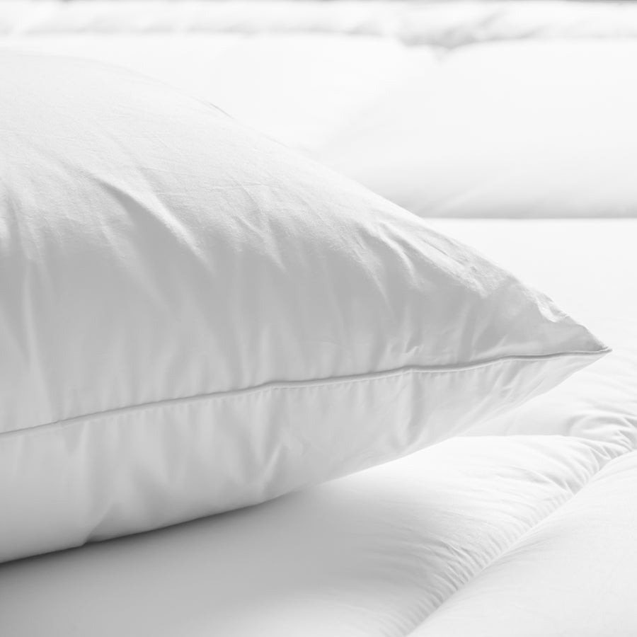 Bounce Back Hollowfibre Pillow Microfibre Cover