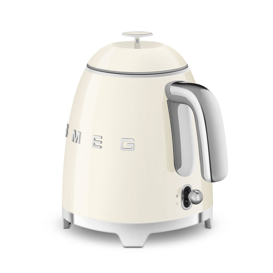 Smeg 0.8L Retro Kettle (Cream)