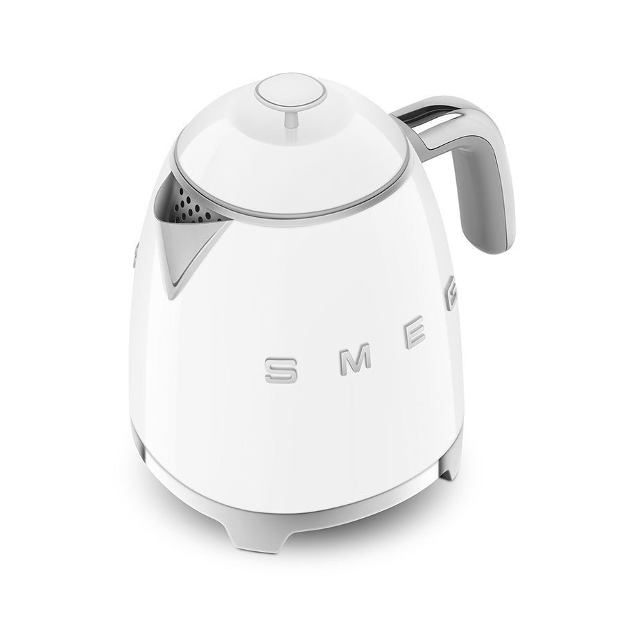 Smeg 0.8L Retro Kettle (White)