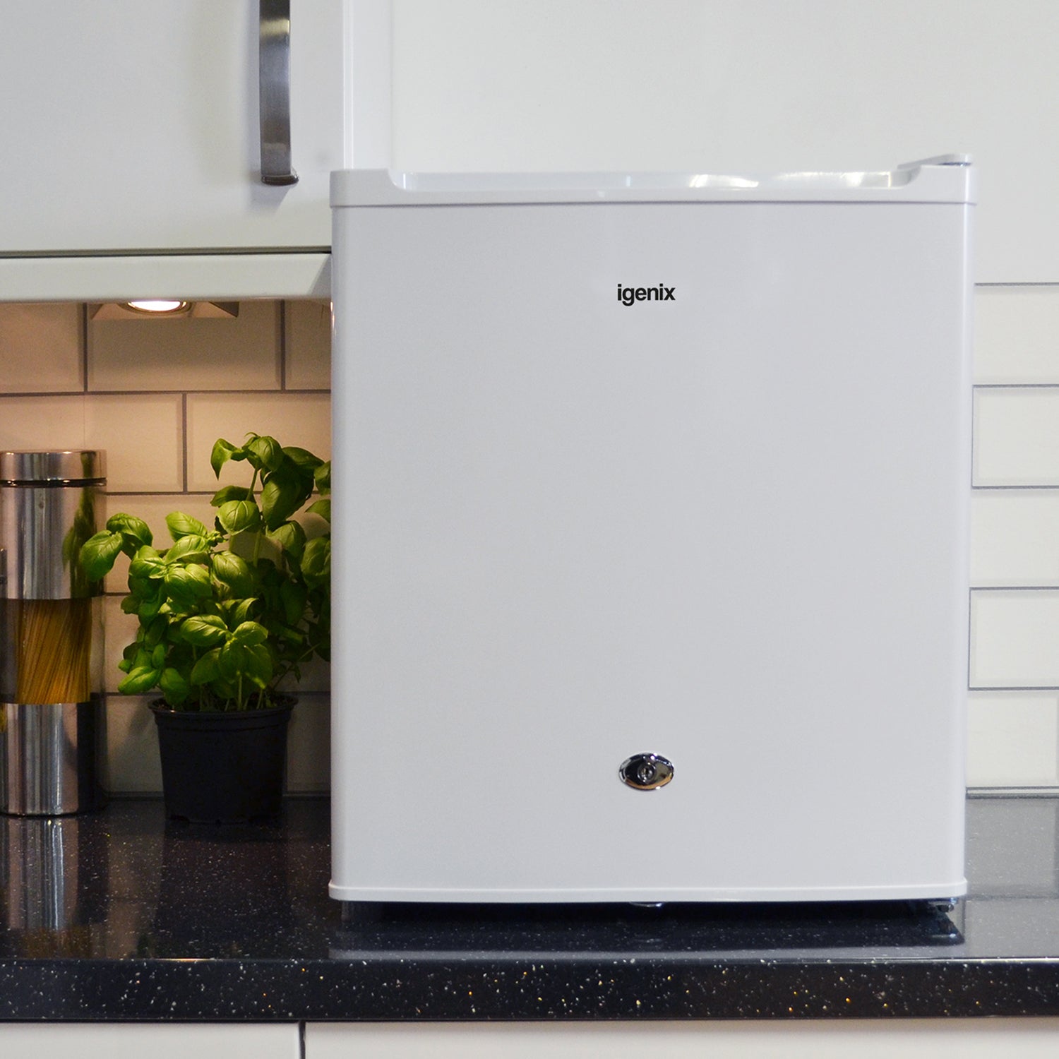 Table Top Mini Fridge